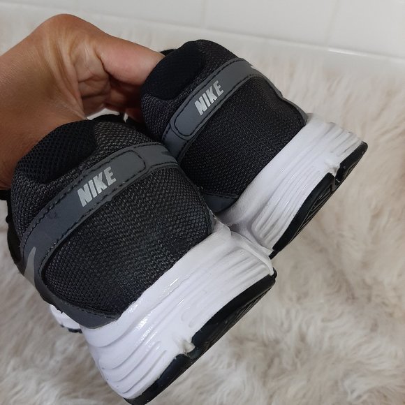 Nike Youth Kid's Grey and Orange Training Shoes Y5 - Picture 6 of 9